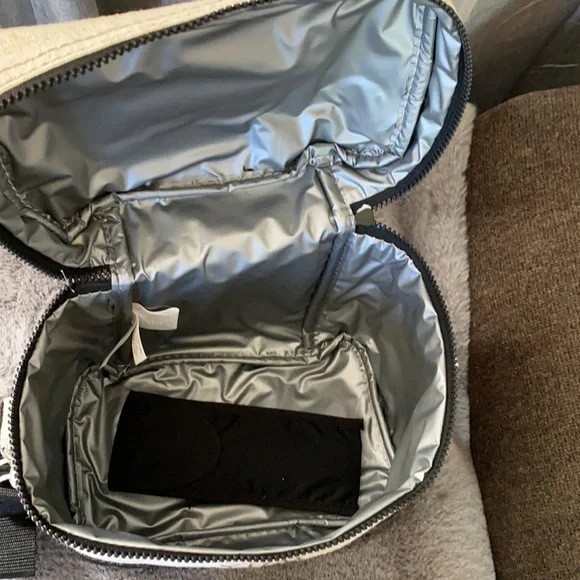 NWT Rae Dunn Lunch insulated lunch bag - Picture 4 of 10